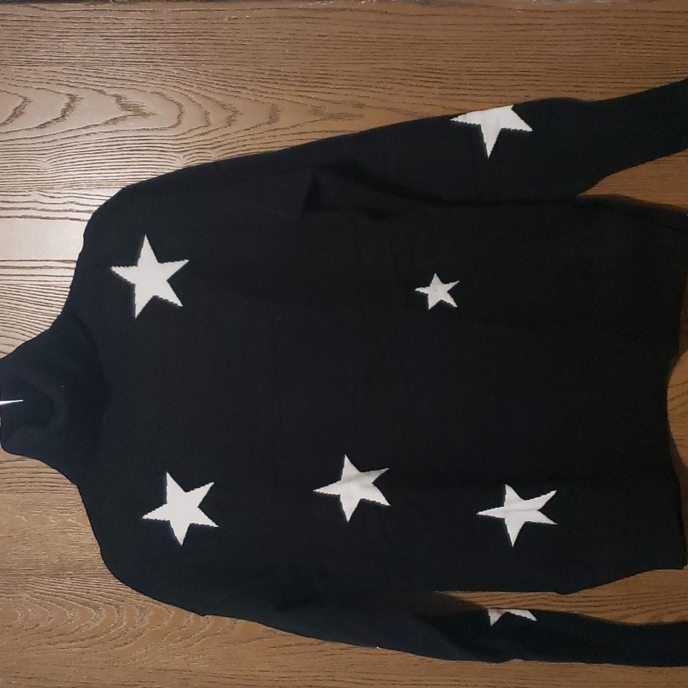 1XL left💥New boutique drop sleeve star turtleneck sweater - Picture 11 of 15